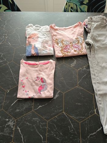 Lot vêtements 6 ans