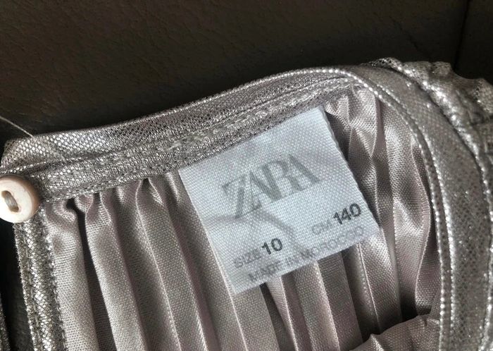 Haut argenté Zara - photo numéro 5