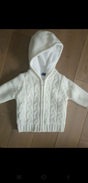 Gilet bien chaud taille 62/68