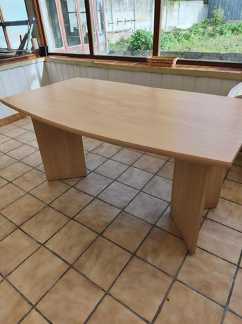  TABLE DE SALLE A MANGER