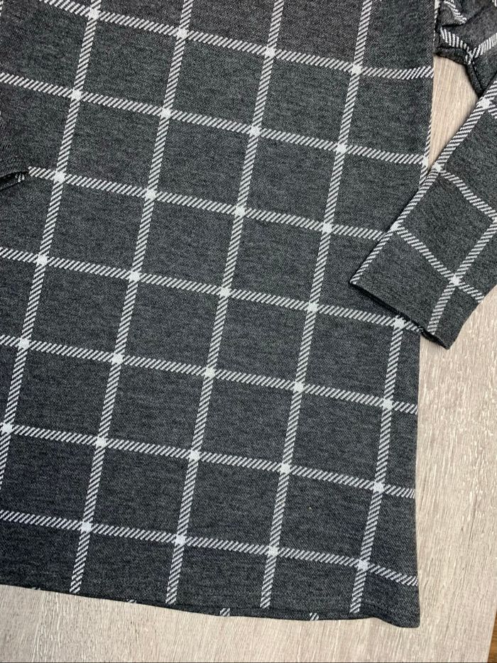 Robe à carreaux gris cendré -taille 4 ans - 102cm - photo numéro 4