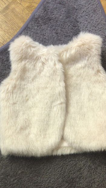 Gilet fourrure 12 mois