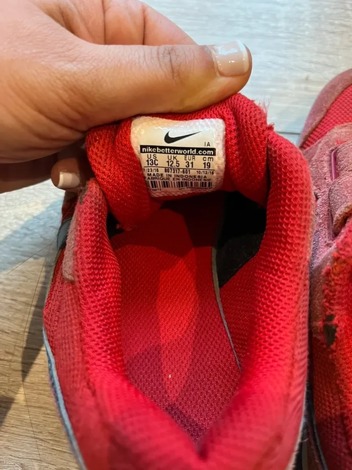 Basket Nike taille 31 - photo numéro 5