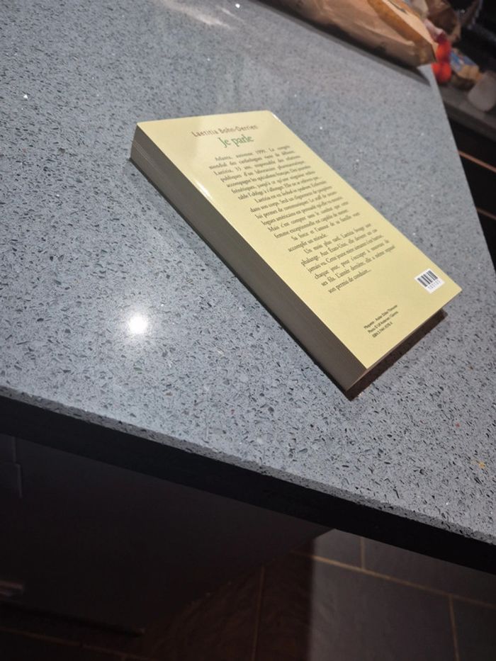 Livre je parle de laetitia Bohn-Derrien - photo numéro 3