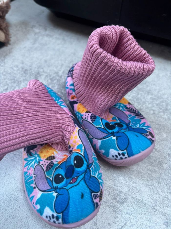Chaussons stitch disney taille 23 - photo numéro 2