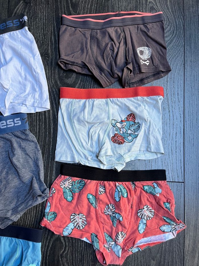 Lot de 8 boxers/ caleçons  6/8 ans - photo numéro 4