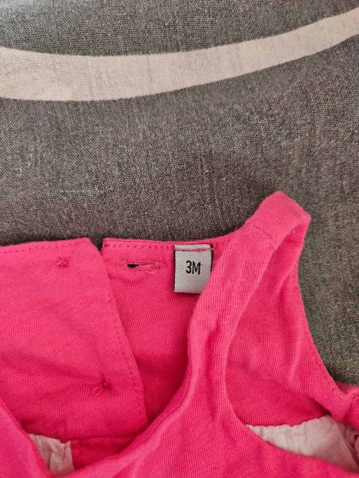 Robe taille 3 mois - photo numéro 2