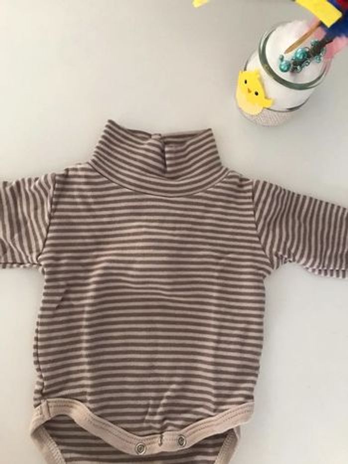 Lot de deux body - photo numéro 3