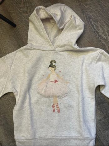 Pull à capuche danseuse fille 3-4 ans
