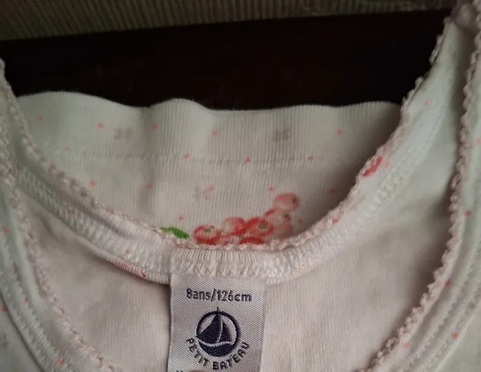 Lot 2 pièces taille 8 ans - photo numéro 2