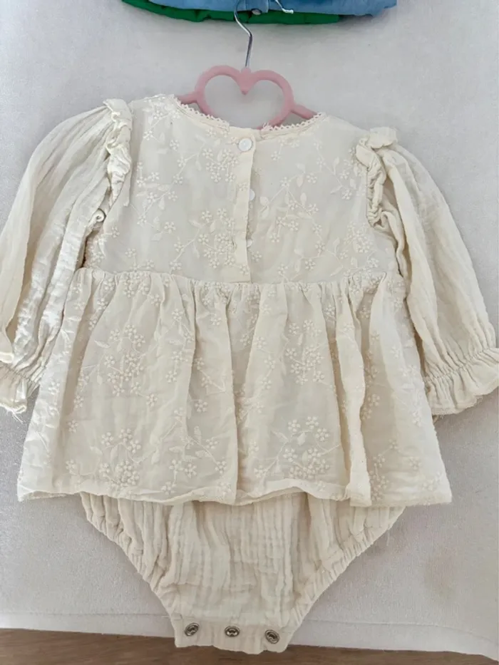 Barboteuse bébé fille taille 9mois - photo numéro 5