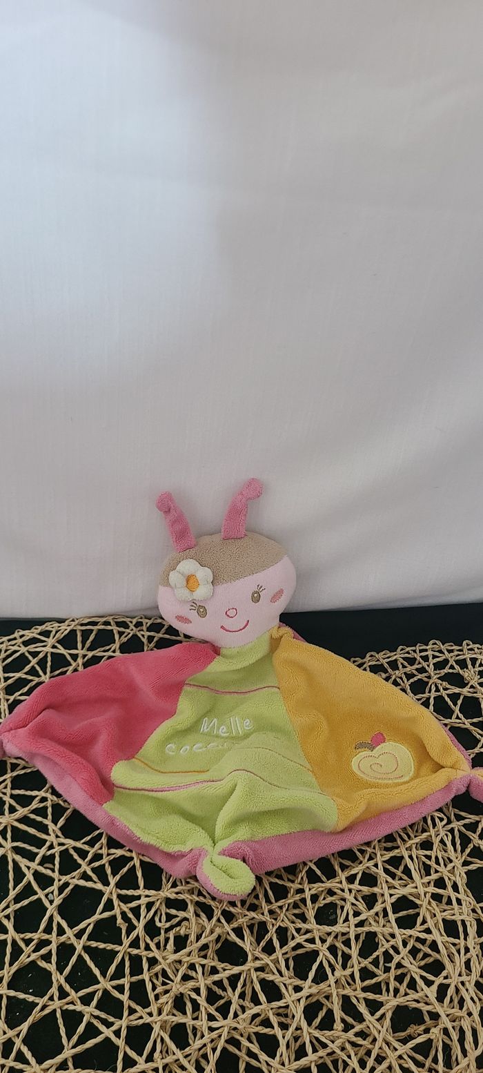 Doudou Coccinelle Plate Rose et Orange Melle Coccinelle Sauthon - photo numéro 4