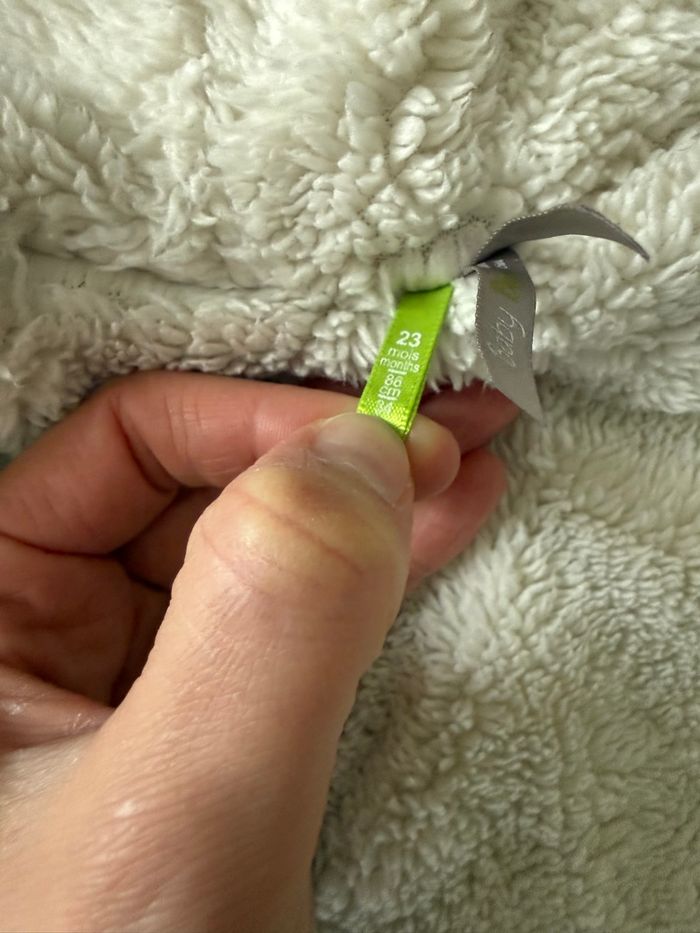 Lot de trois manteaux doudounes - photo numéro 6