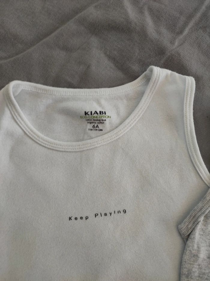 Lot de 2debardeurs 6ans - photo numéro 2