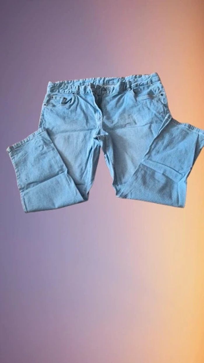 Jean femme bleu clair used - photo numéro 3