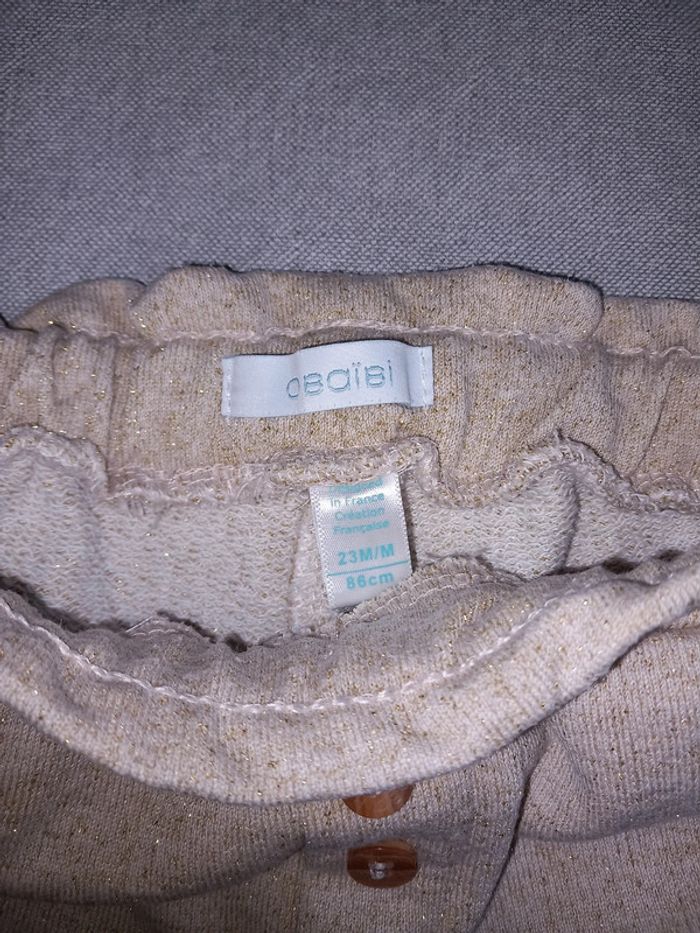 Short beige doré Obaïbi 23 mois Excellent état - photo numéro 3