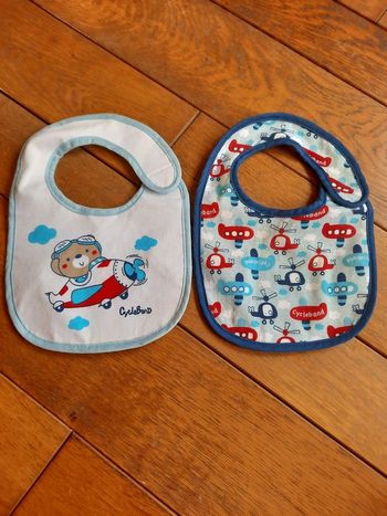 Lot 2 Bavoirs cycleband neuf