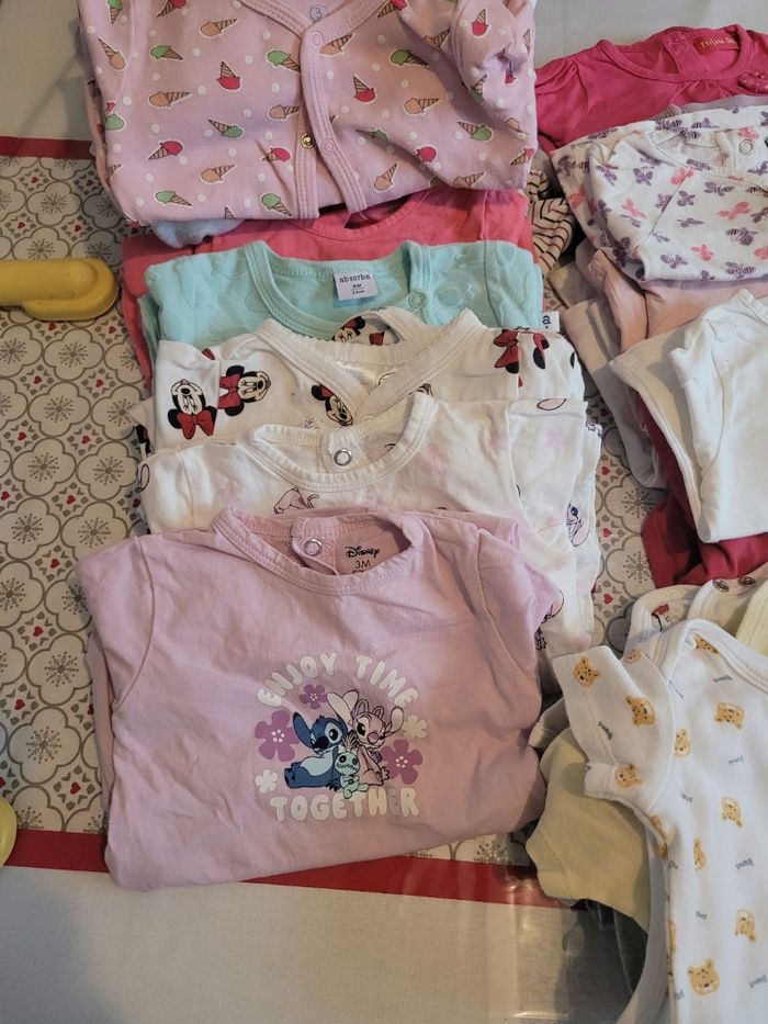 Lot Vêtements fille 3 mois - photo numéro 2