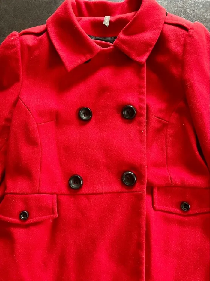 Manteau rouge