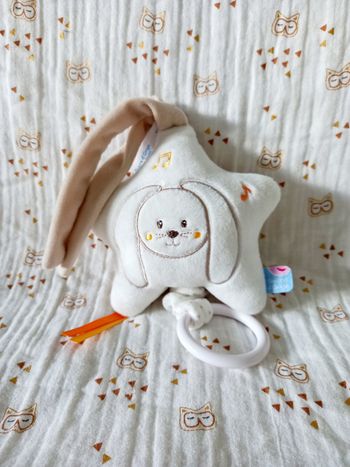 Doudou musical Sucre d'Orge