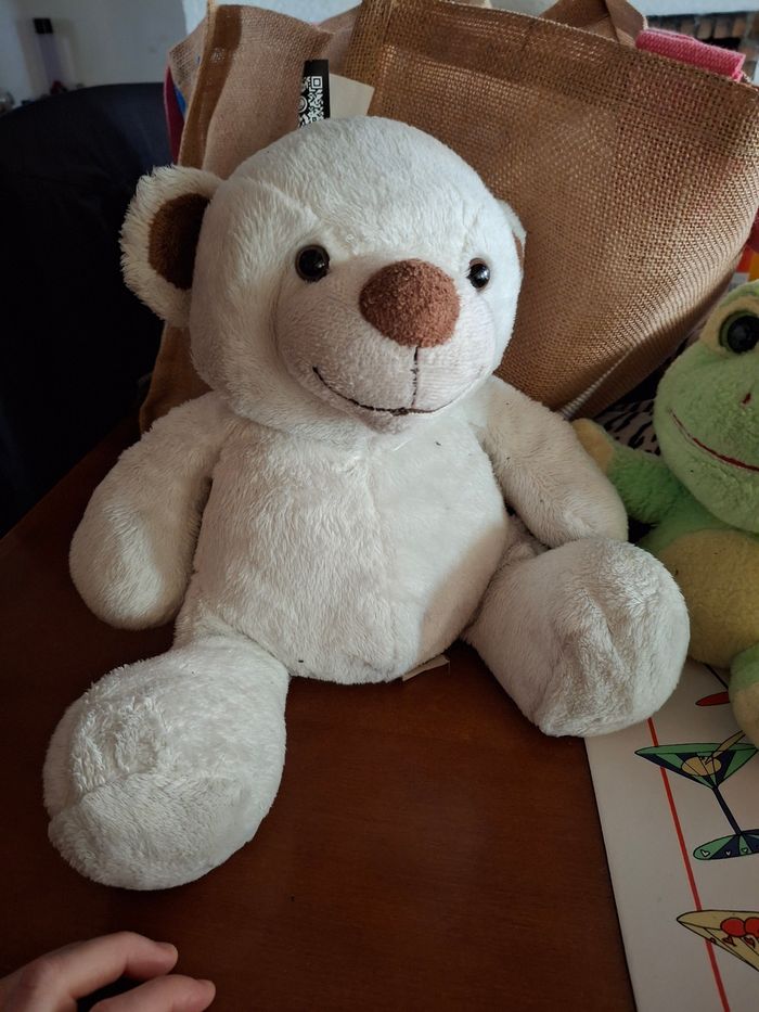 Doudou divers : 2 euros le doudou . Le tout à 16 euros - photo numéro 2