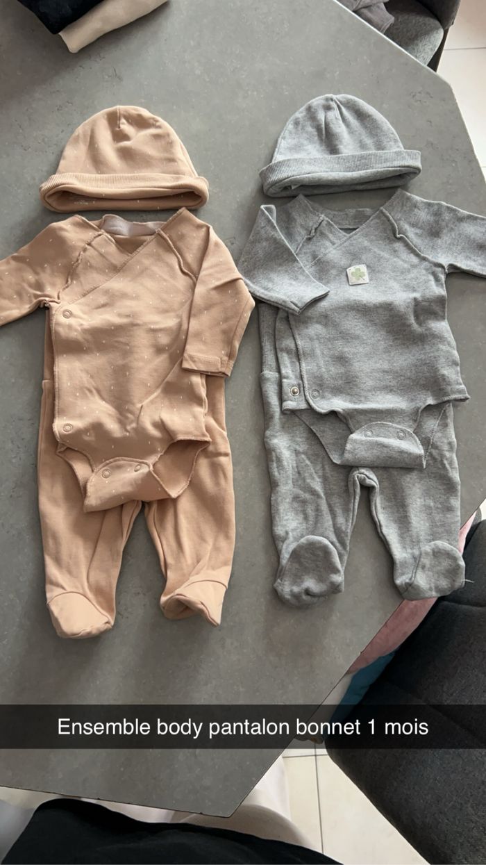 Vêtement bébé 1 mois - photo numéro 5