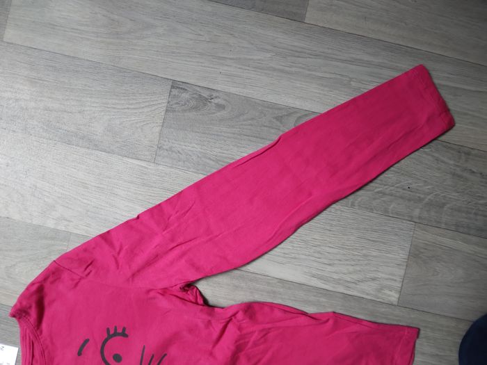 T-shirt fille 10 ans neuf - photo numéro 5
