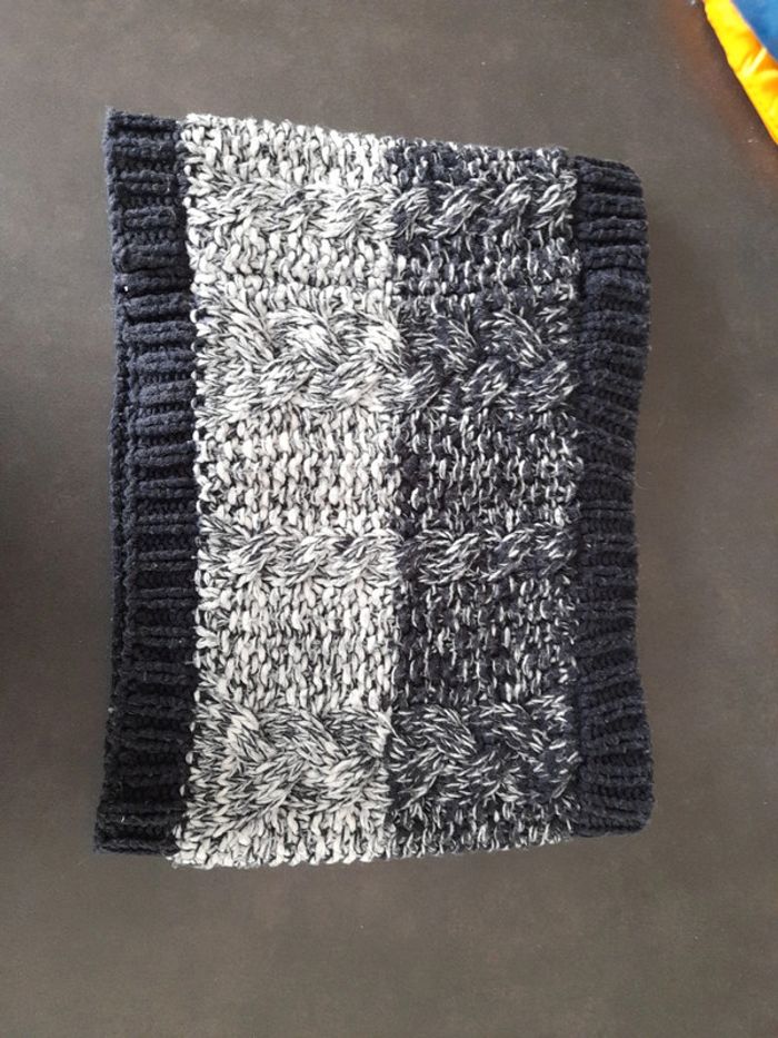 Tour de cou - photo numéro 2