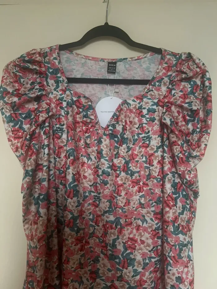 T-shirt T36 Neuf 🌸 - photo numéro 2