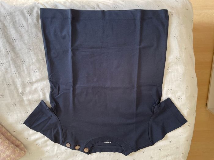 T-shirt à boutons style Sézane