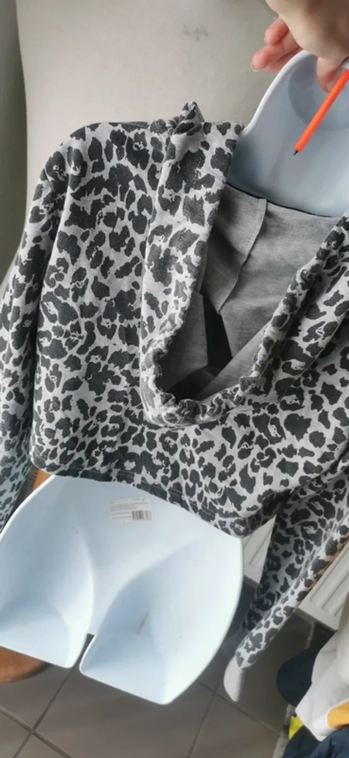 Pull crop top TS - photo numéro 2