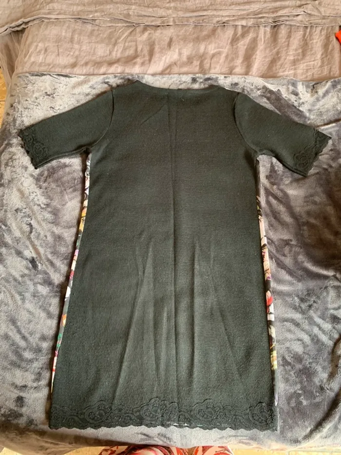 Robe fleur La Fée Maraboutée taille 2 - photo numéro 2