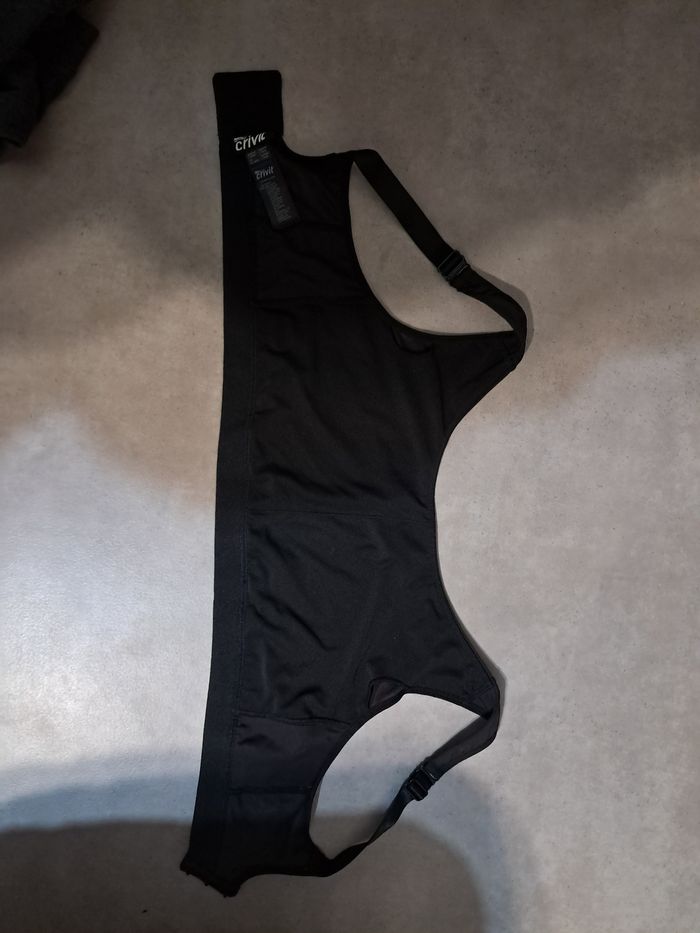 Brassière de sport - photo numéro 4