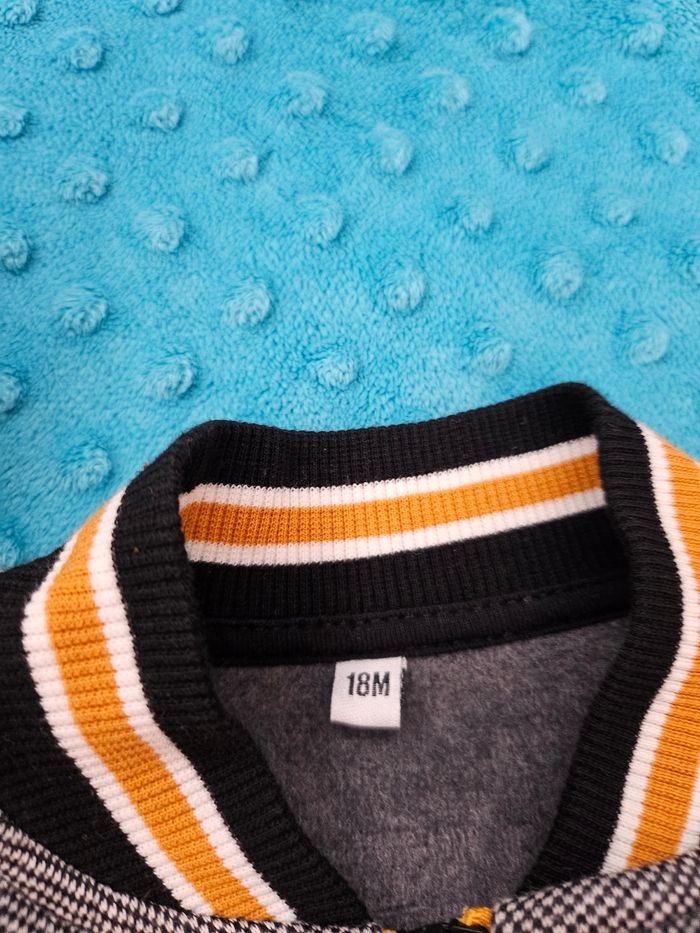 Lot 18 mois - photo numéro 2