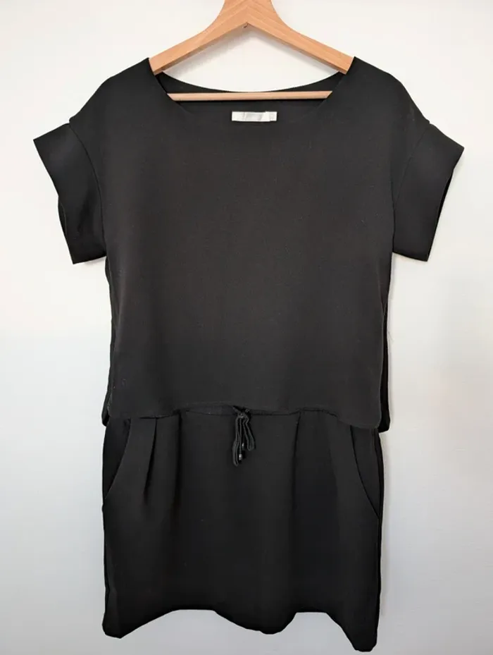 Robe noire