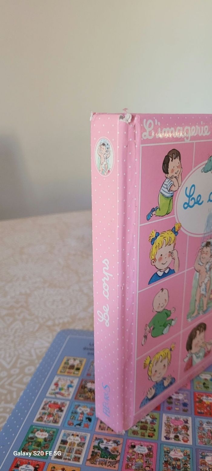 2 livres "L'imagerie des tout petits" - photo numéro 3