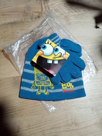 Bonnet et gants Bob l'éponge T 54