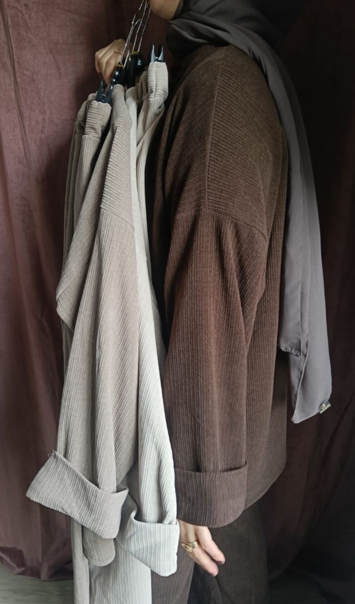 Ensemble haut et pantalon - photo numéro 4