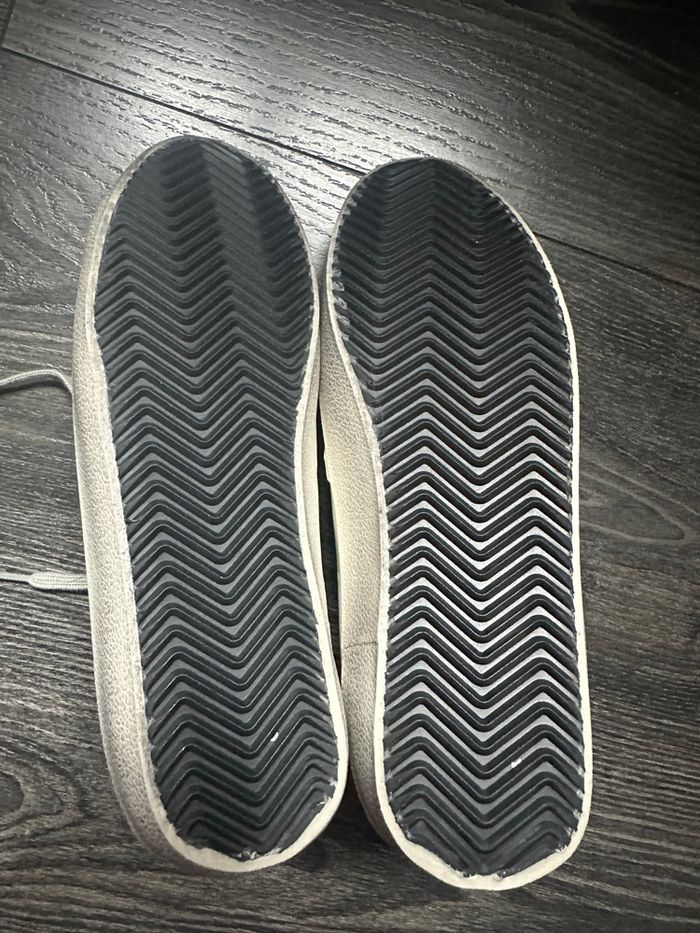 Baskets superstar neuves pointure 38 - photo numéro 3