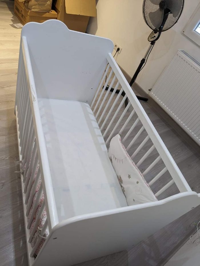 Lit  barreaux bébé - photo numéro 2