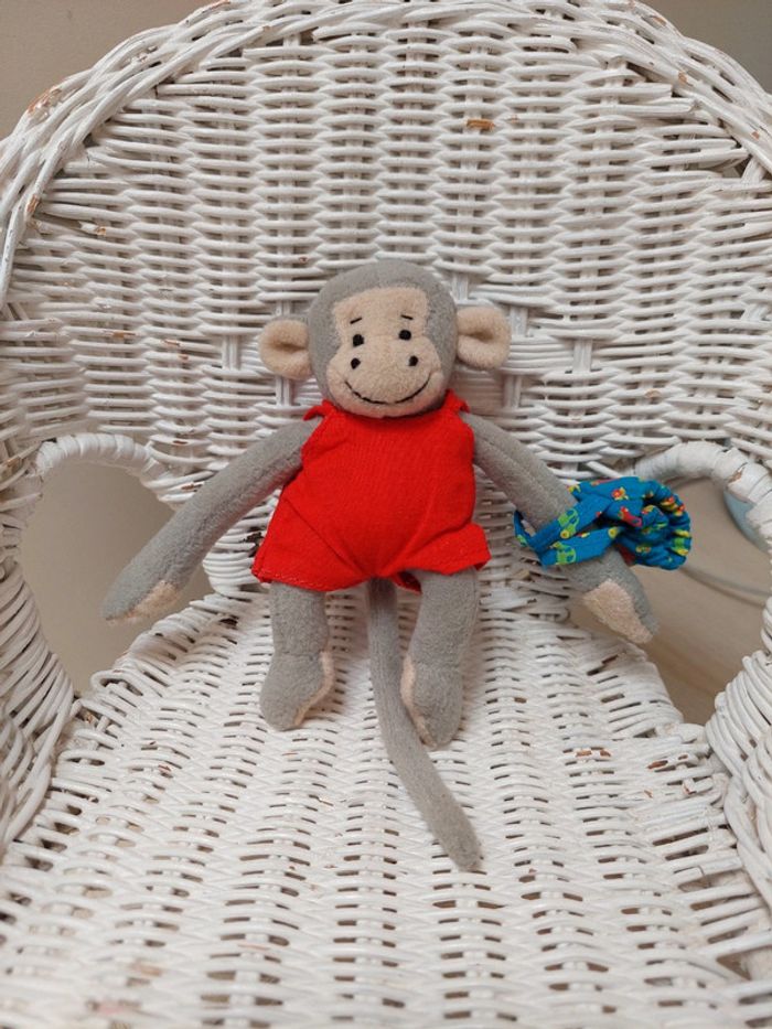 Bayard - petit singe popi combinaison rouge