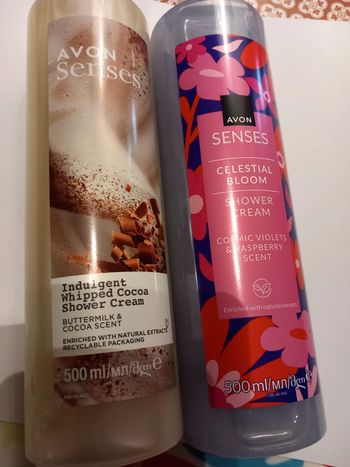 💯 A saisir Set 2 crèmes de douche 500ml Avon