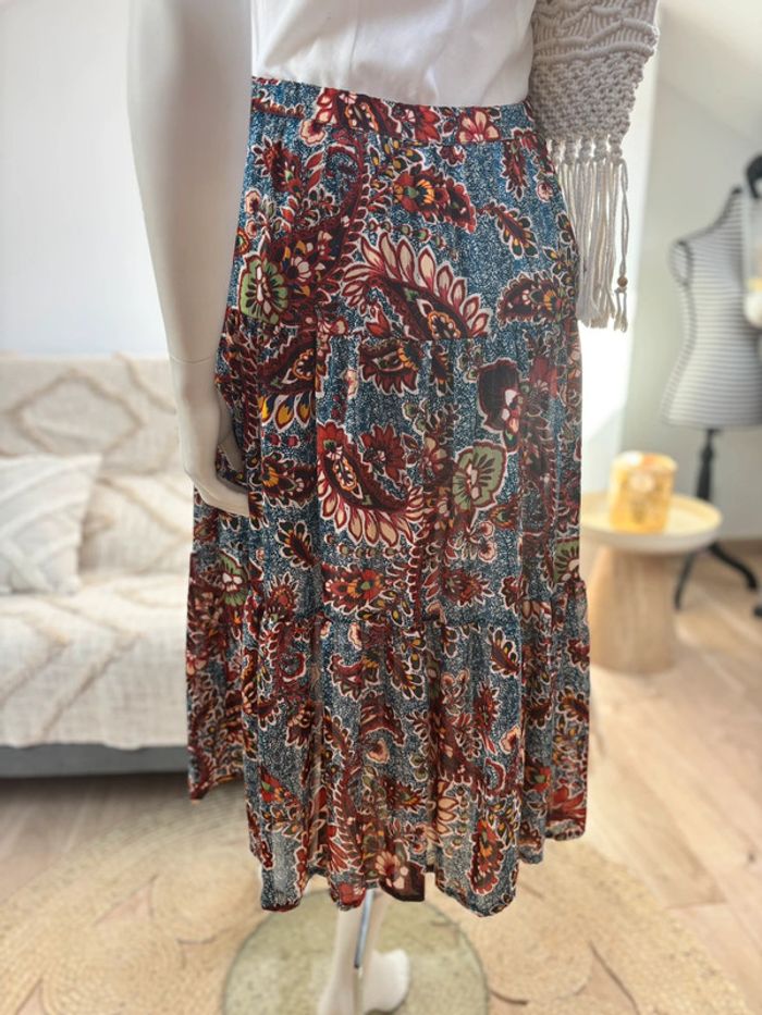 Jupe mi-longue à fleurs TU - photo numéro 2