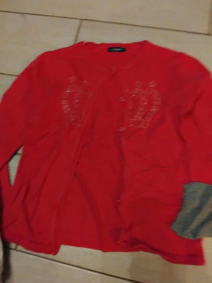 Lot de 4 gilets fille taille 8 ans - photo numéro 4