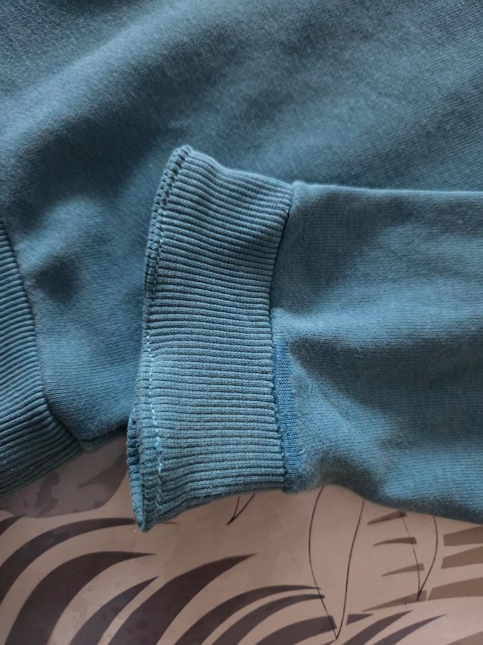 Pull message "c'est encore loin demain" - photo numéro 5