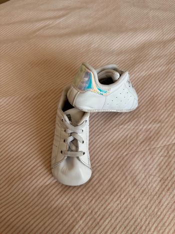 Baskets adidas T18