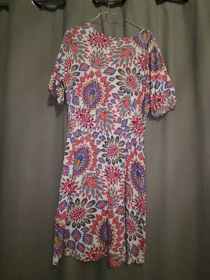 Robe coloré - photo numéro 3