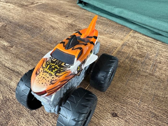 Monster Truck Tiger Shark - photo numéro 5