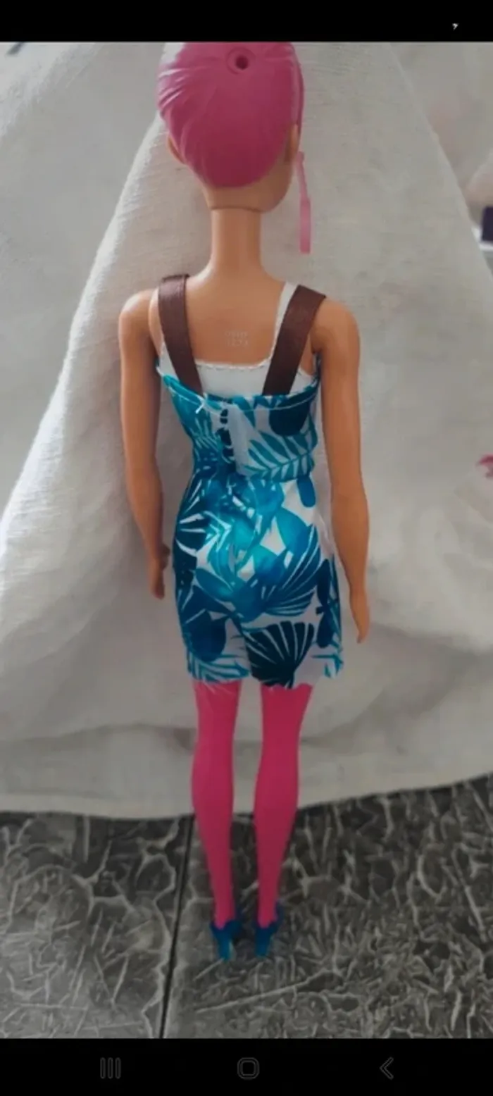 Robe courte Barbie - photo numéro 2