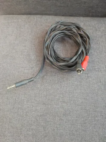 Câble audio vidéo RCA